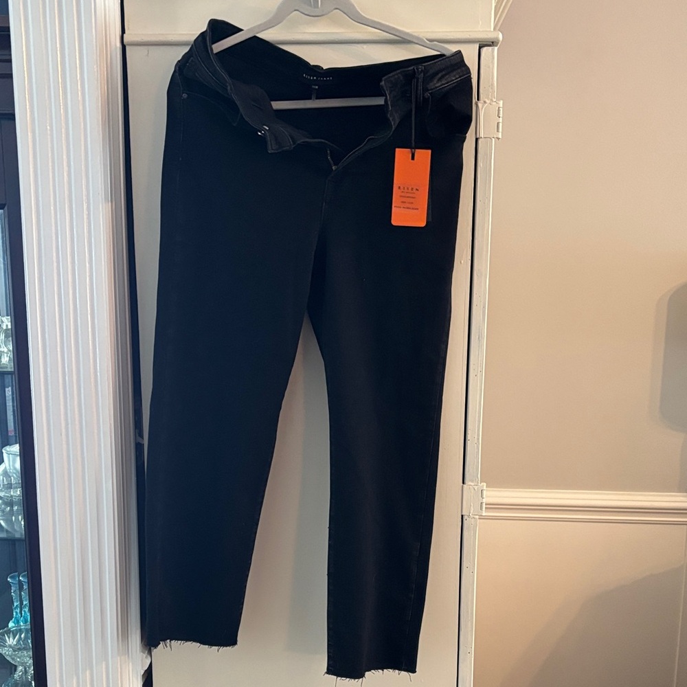 Elegant Black Straight Leg Women's Jeans